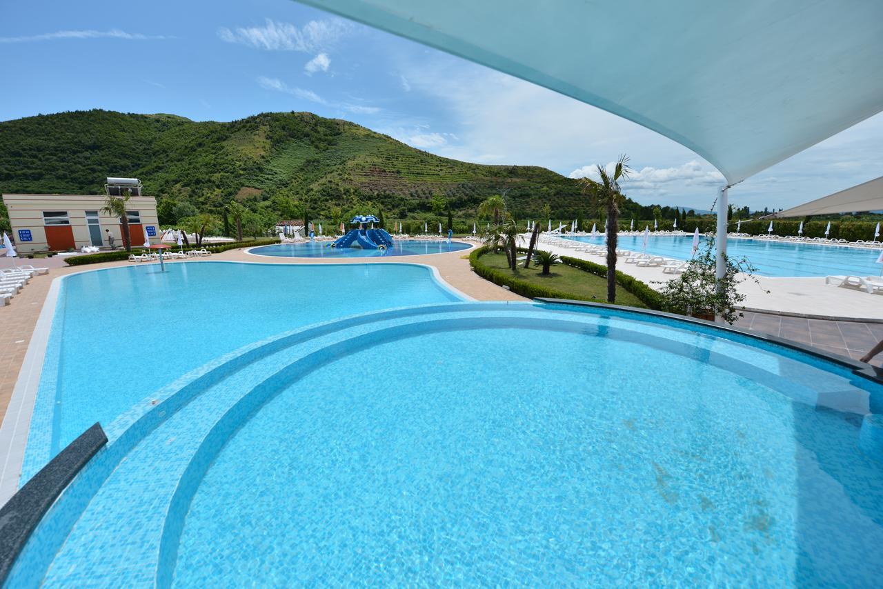 Luani-A Spa & Wellness Center ชโคเดอร์ ภายนอก รูปภาพ