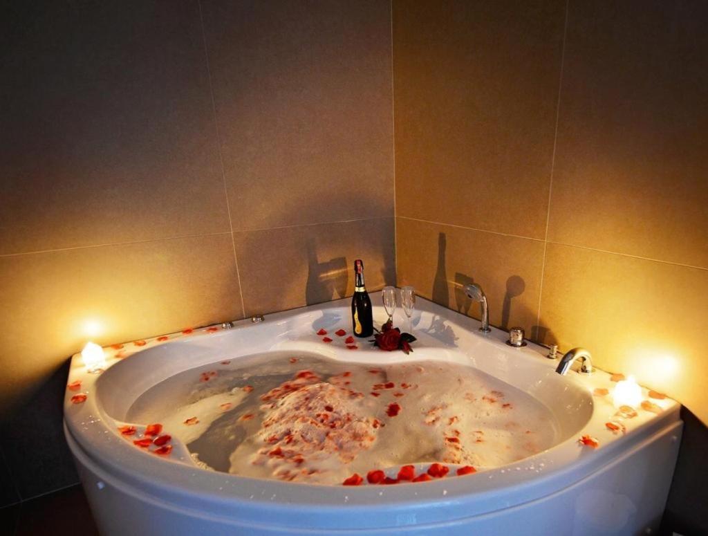 Luani-A Spa & Wellness Center ชโคเดอร์ ภายนอก รูปภาพ